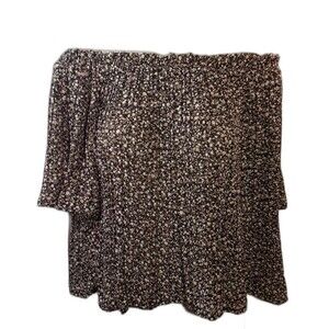 She + Sky Off the Shoulder Top Size Small NWT Floral